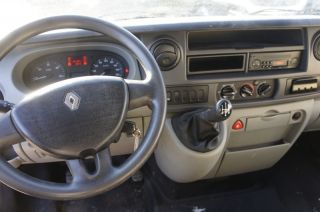 Renault Mascott